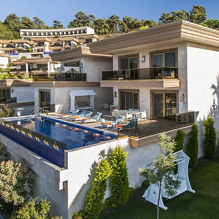 リゾート The Plaza Bodrum トルバ