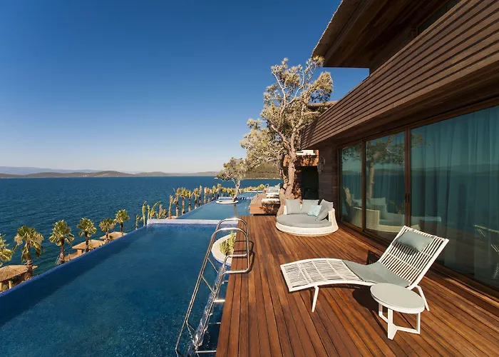 Курортный комплекс The Plaza Bodrum 5*