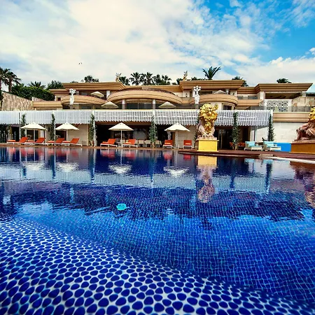 منتجع The Plaza Bodrum 5*