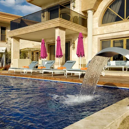 The Plaza Bodrum 5* توربا