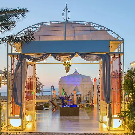 The Plaza Bodrum Üdülőközpont 5*