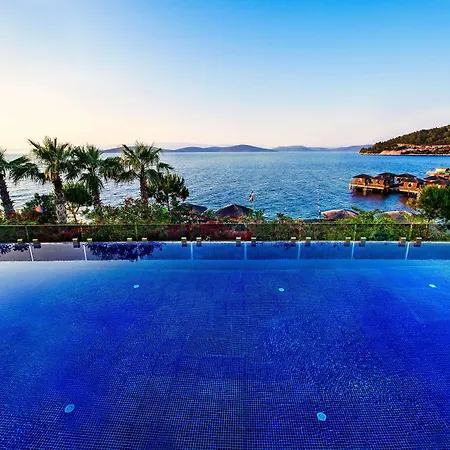 Üdülőközpont The Plaza Bodrum 5*