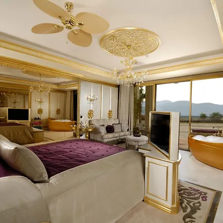 The Plaza Bodrum منتجع توربا
